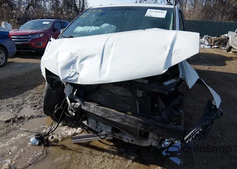 2011 Dodge Grand Caravan Mainstreet z USA, uszkodzony, nr VIN 2D4RN3DG0BR719603